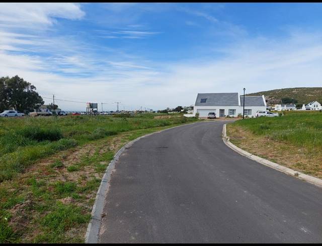 LAND FOR SALE IN HARBOUR LIGHTS